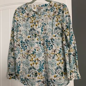 LOFT Outlet floral Henley blouse